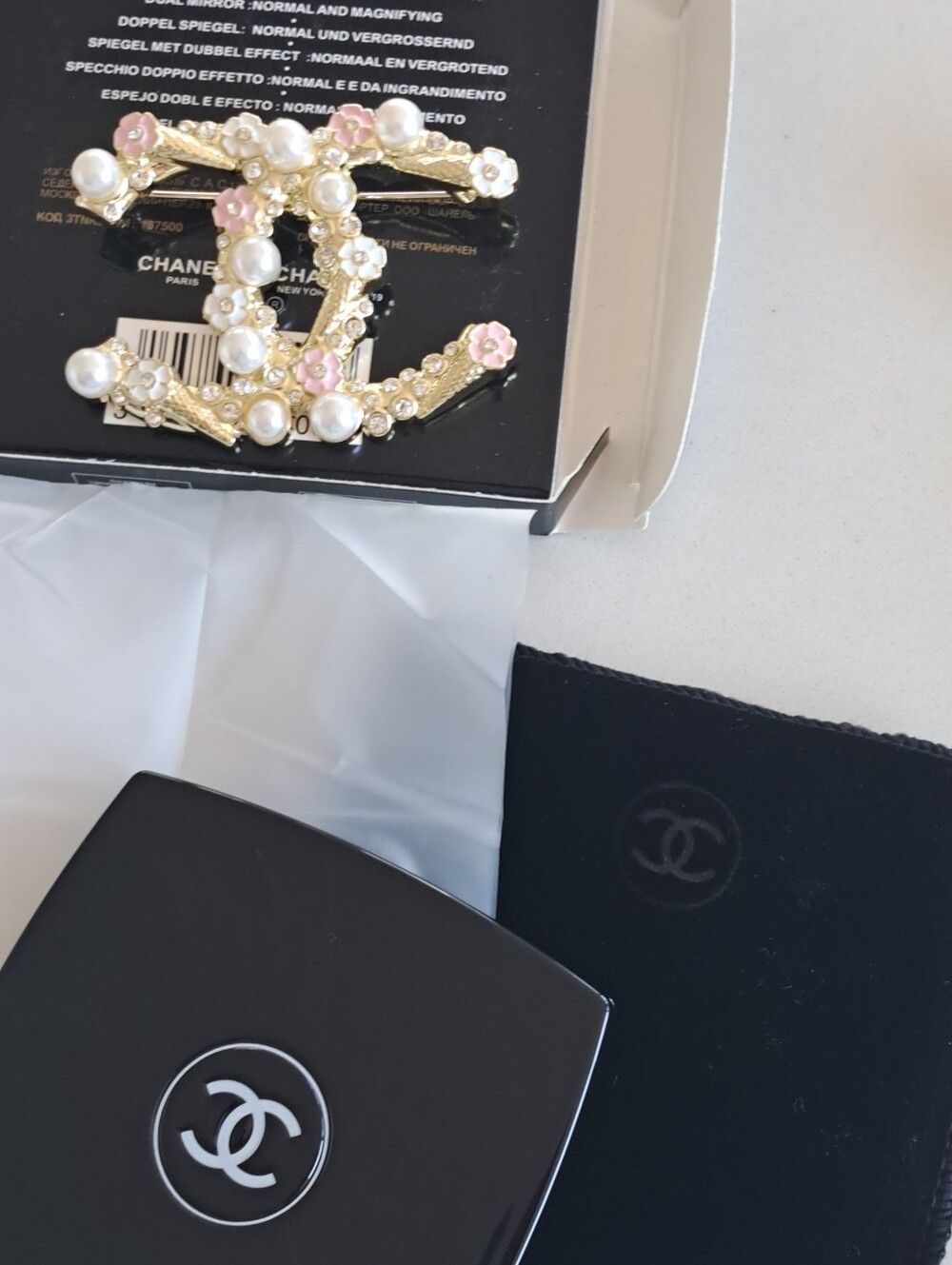 Auth.Duo Chanel Mirror+Pin - Picture 4 of 6